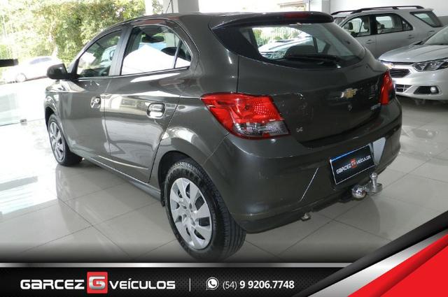 Gm Onix 1.4 LT Flex Manual 106cv Lacrado Revisado Estepe Zero Multimídia - Foto 4