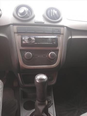 Volkswagen Voyage 1.0 mi 8v - Foto 8