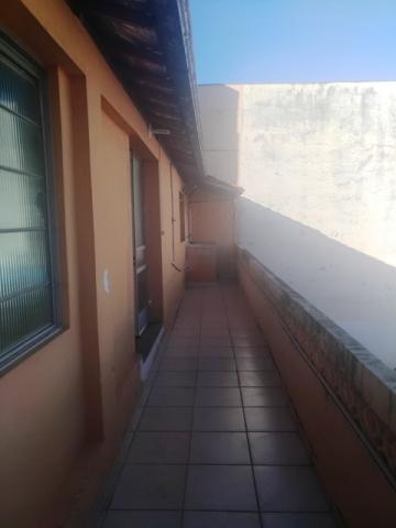 Casa comercial próxima a av. nsa.sra. de fátima