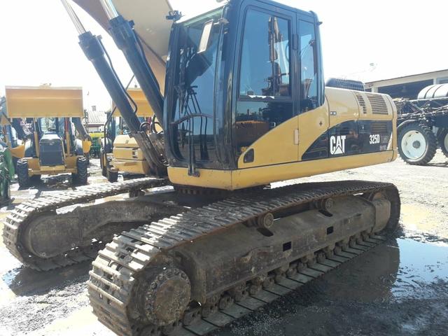 Escavadeira hidráulica Cat 325D 2011