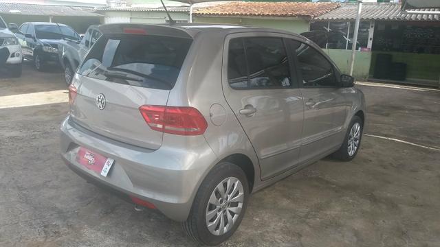 Vw Fox confortline 1.0 completo único dono 2014/2015 - Foto 3
