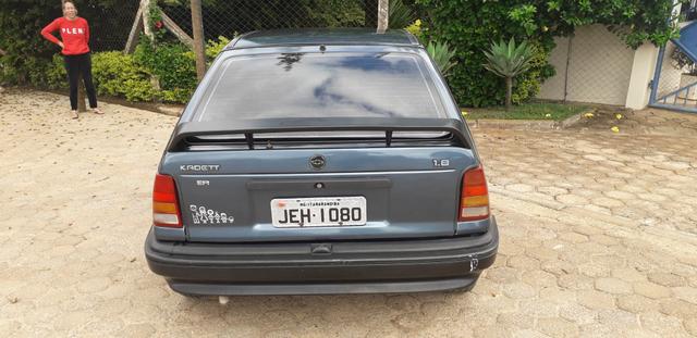 Vendo kadet 1.8 muito novo A VISTA TEN NEGOCIAÇÃO venda urgente