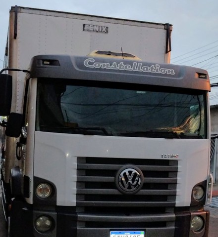 CAMINHÃO VOLKSWAGEN CONSTELLATION 17-190 ANO 2013
