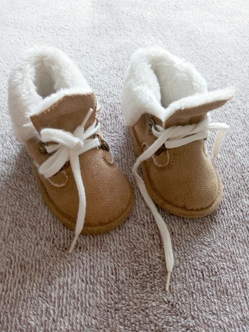Sapatinho de bebê importado de 6 a 12 meses - Artigos infantis -  Forquilhas, São José 999704094 | OLX