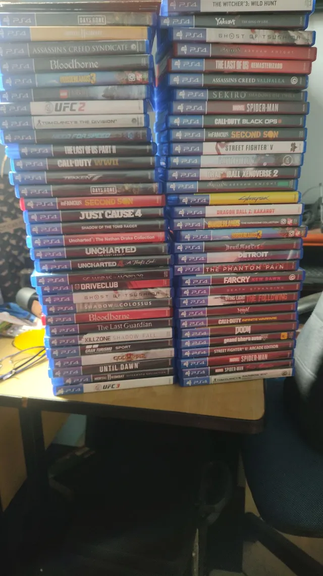 PS4 PRO, Ed. Battlefront II, 1TB, 4k, Seminovo, 1 Controle, Com jogo  Battlefront II - Nova Era Games e Informática