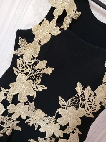 Vestido tubinho preto com renda  - Foto 3