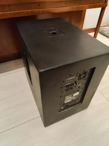 Sub Yamaha DXS-12 Digital Ativo 1000w - Foto 2