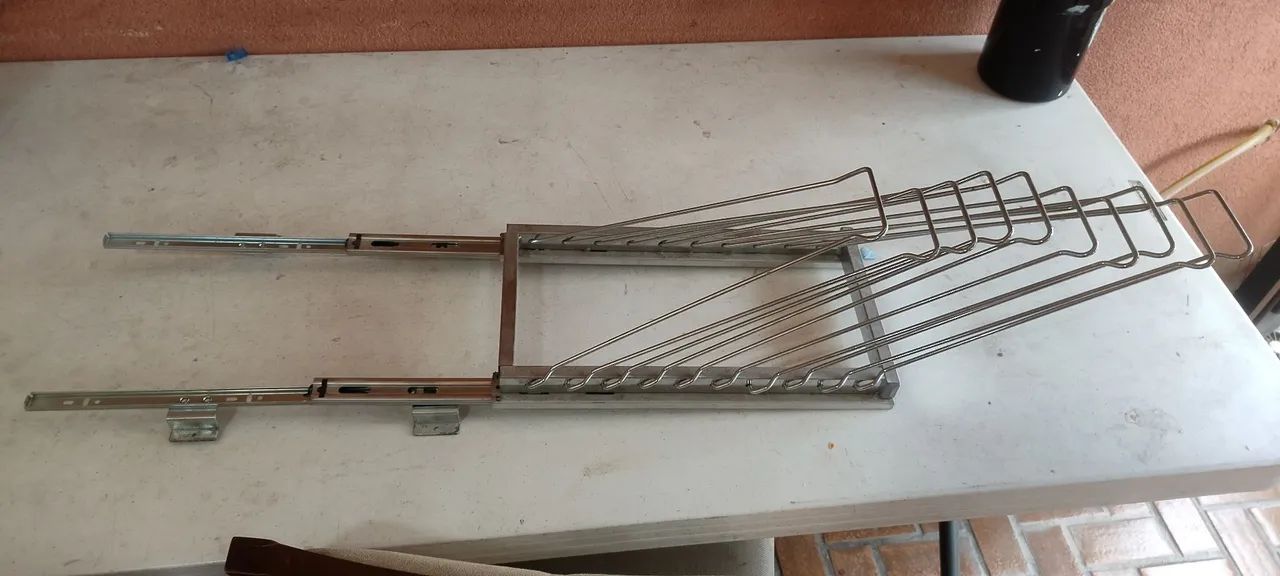 calceiro inox 10 calças - Foto 2