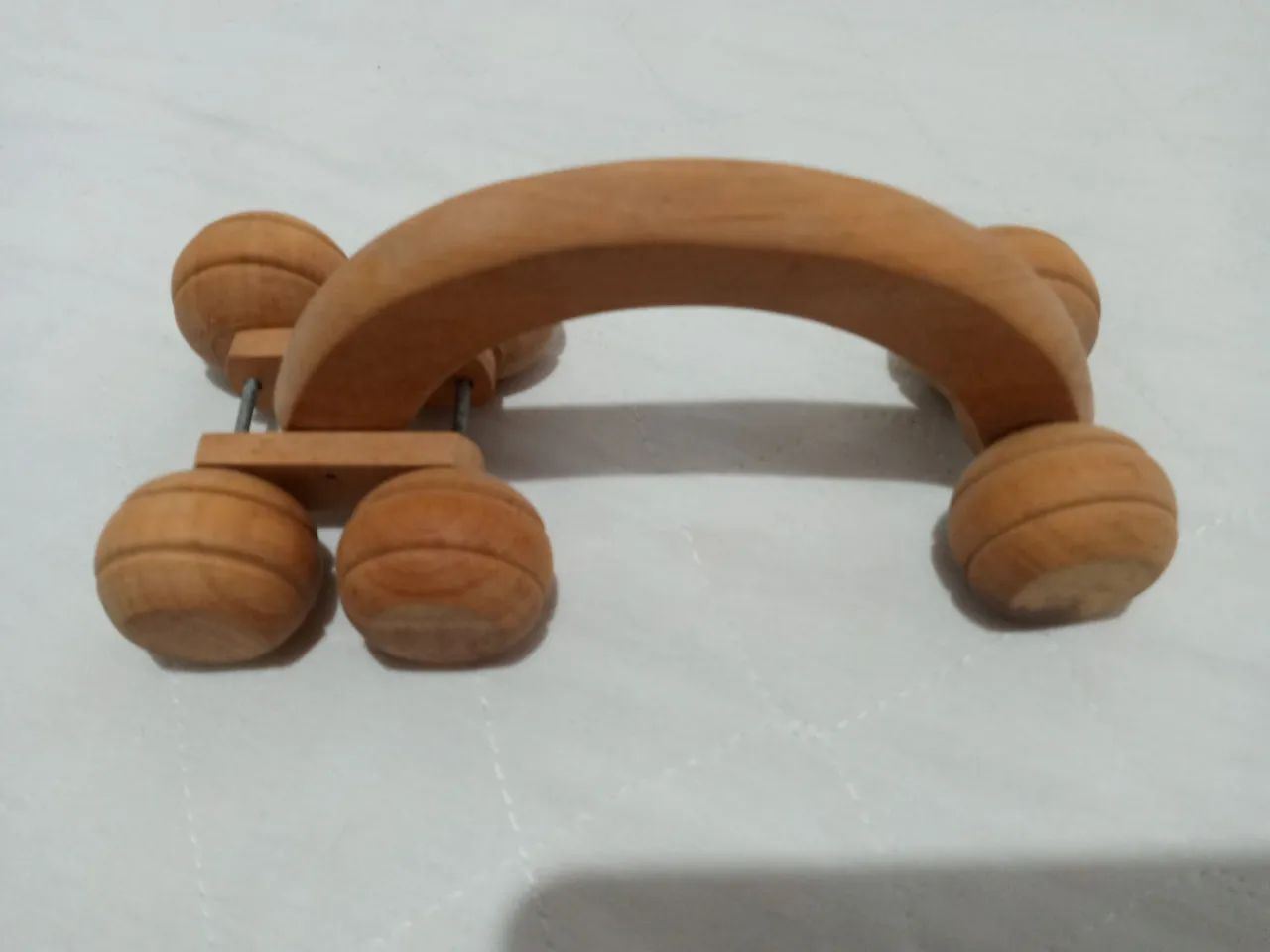 Massageador Carrinho de Madeira