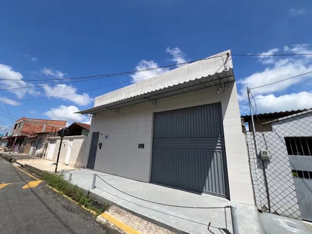 Vendo galpão na cidade nova poucos metros da principal do guajará 