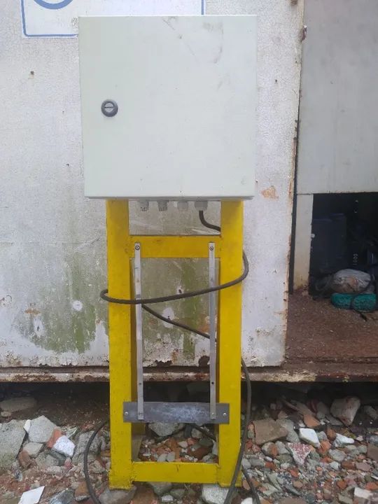 Painel de comandos elétricos quadro pequeno para retirada de componentes ou reutilização - Foto 3