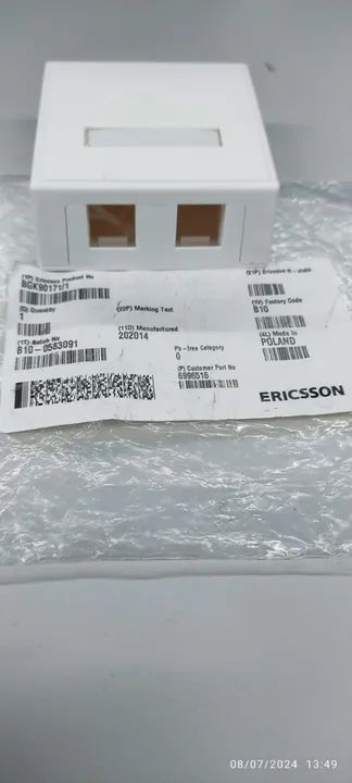 ## Caixa de sobrepor com 2 saídas RJ45 fêmea , Marca Ericcson ##