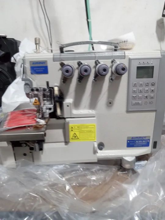 Máquina de Overlock Industrial ponto cadeia-  Simmer - Foto 2