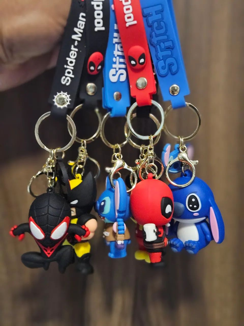 Chaveiros de personagens famosos64661830086914120