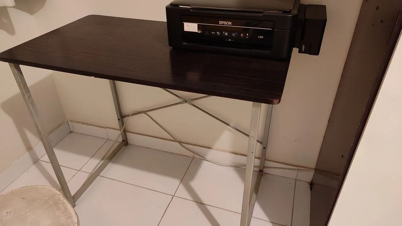 Mesa de estudo 64606987997953121