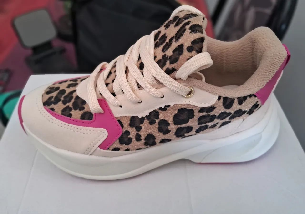 Tênis feminino