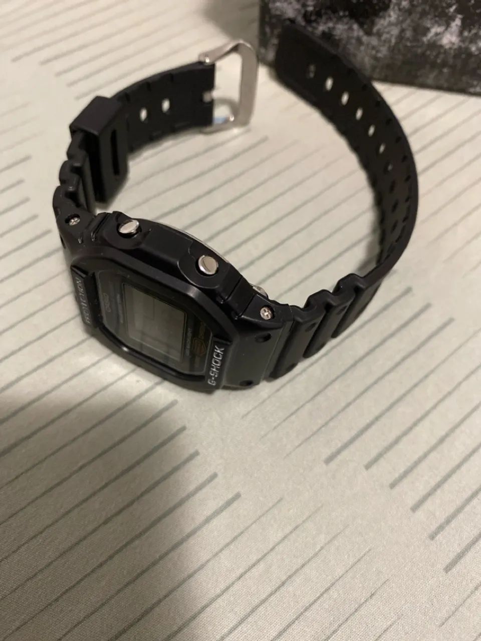 Relógio G-Shock DW-5600UE-1DR - Foto 2