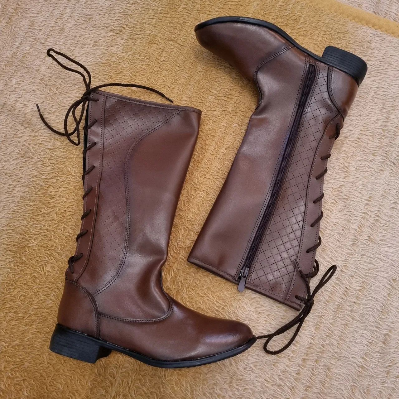 bota montaria cano alto
