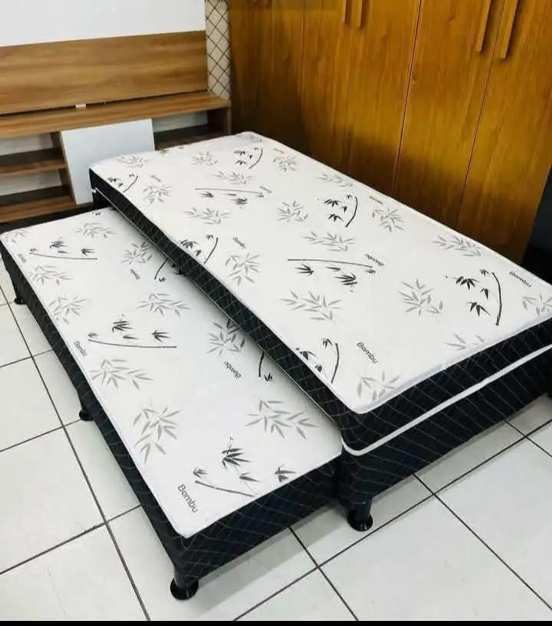 Cama Box Casal + Cama Solteiro