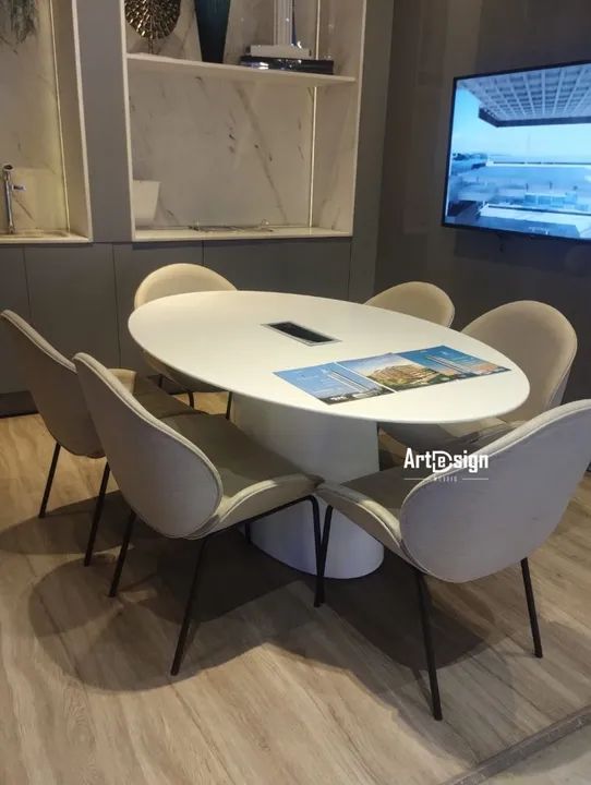 Mesa de Jantar cone laqueada 
