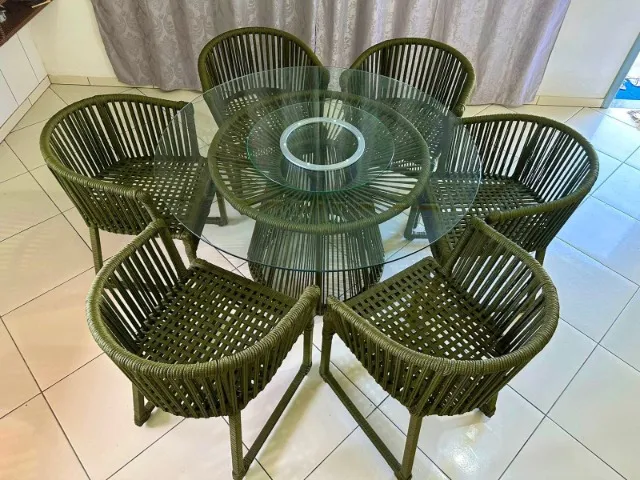 Conjunto de Mesa com 6 poltronas em fita Náutica.