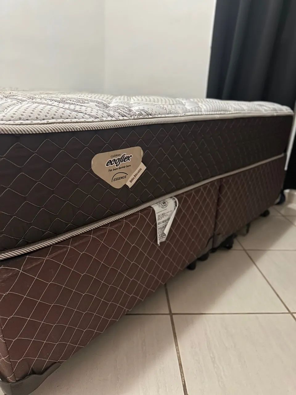Cama Box Ecoflex Essence