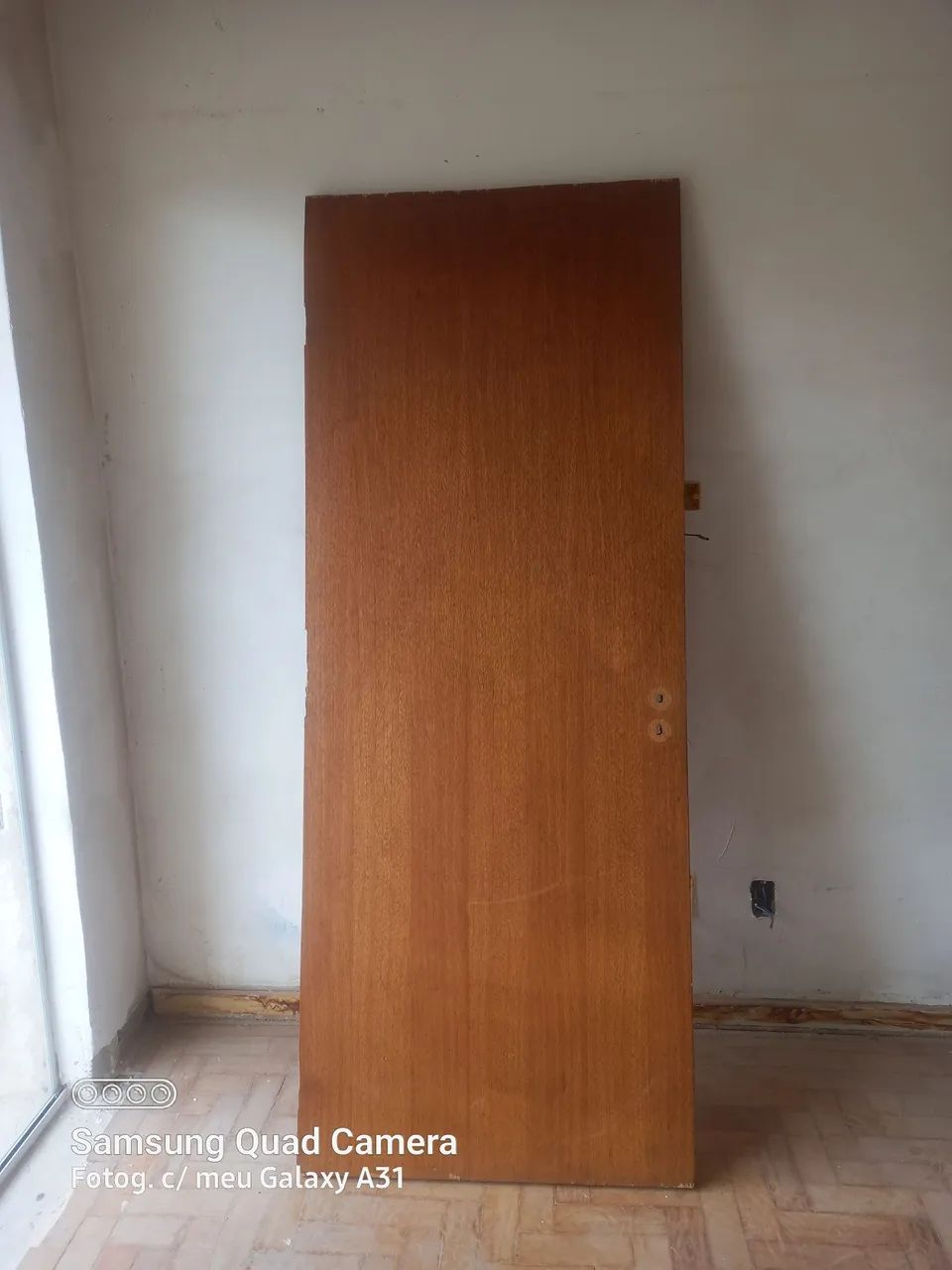 PORTA DE MADEIRA