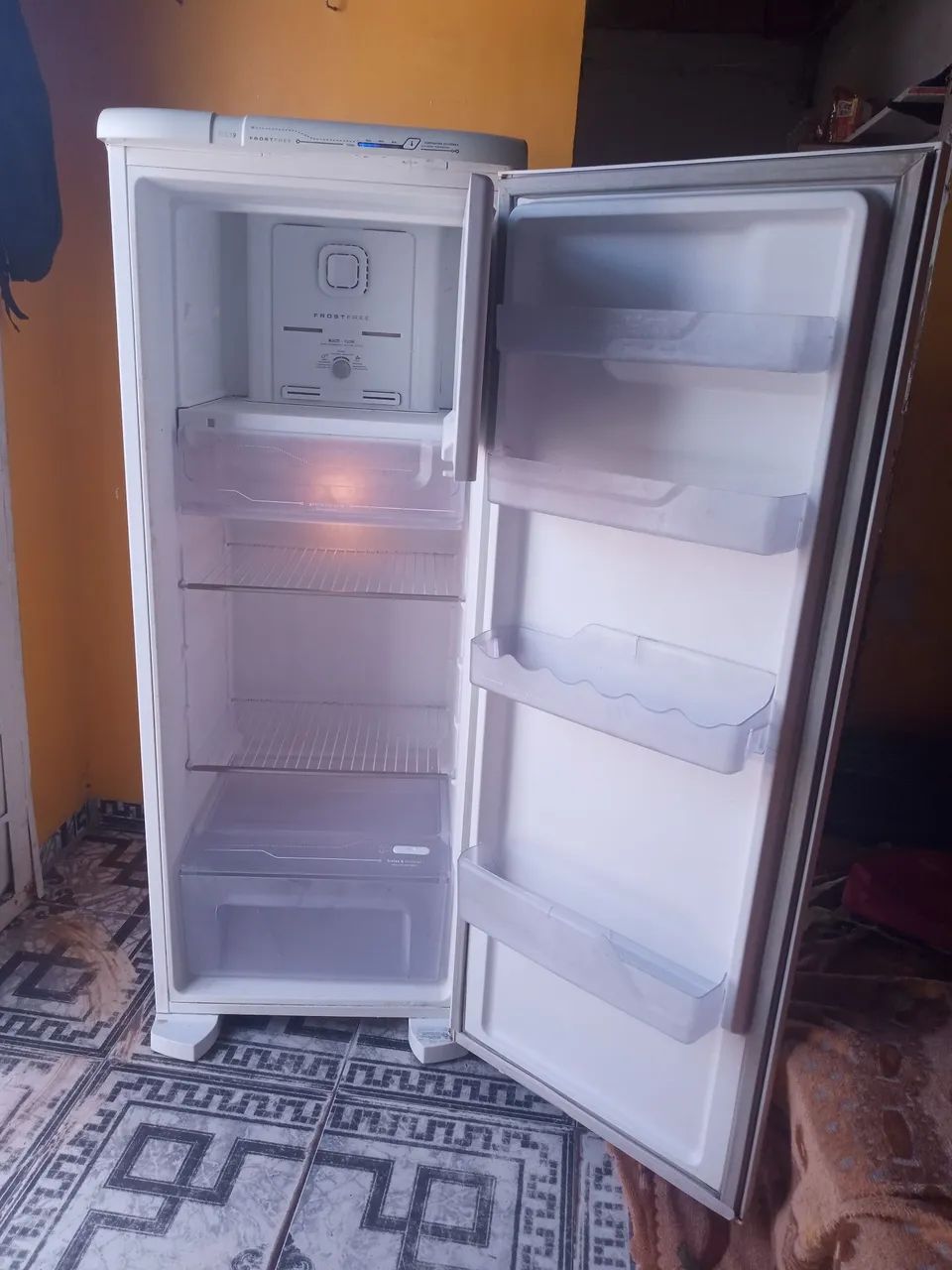 Geladeira Frost Free turbo - Foto 6