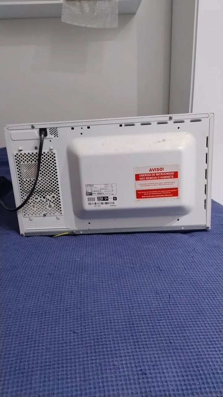 Microondas Eletrolux 31 litros  - Foto 4
