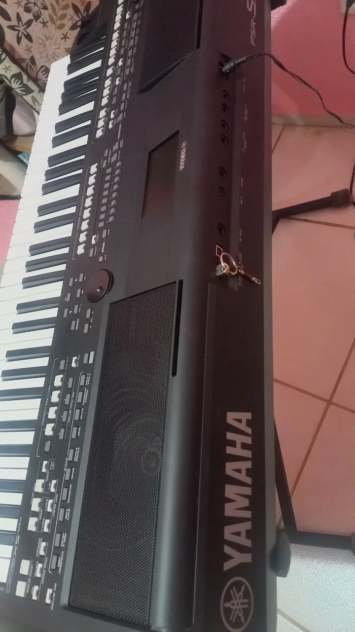 Teclado Yamaha PSR-sx600