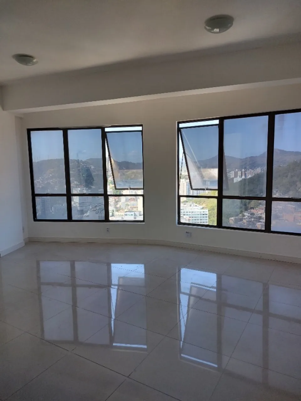 Alugo sala Niterói Shopping 40 mts2
