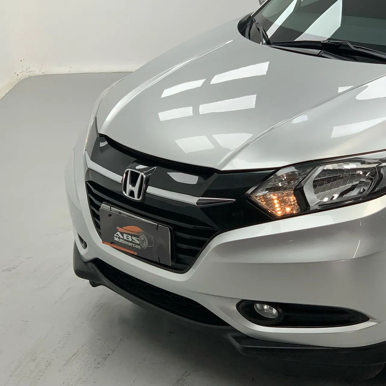 HR-V 1.8 2016 Automático Baixo Km - Foto 2
