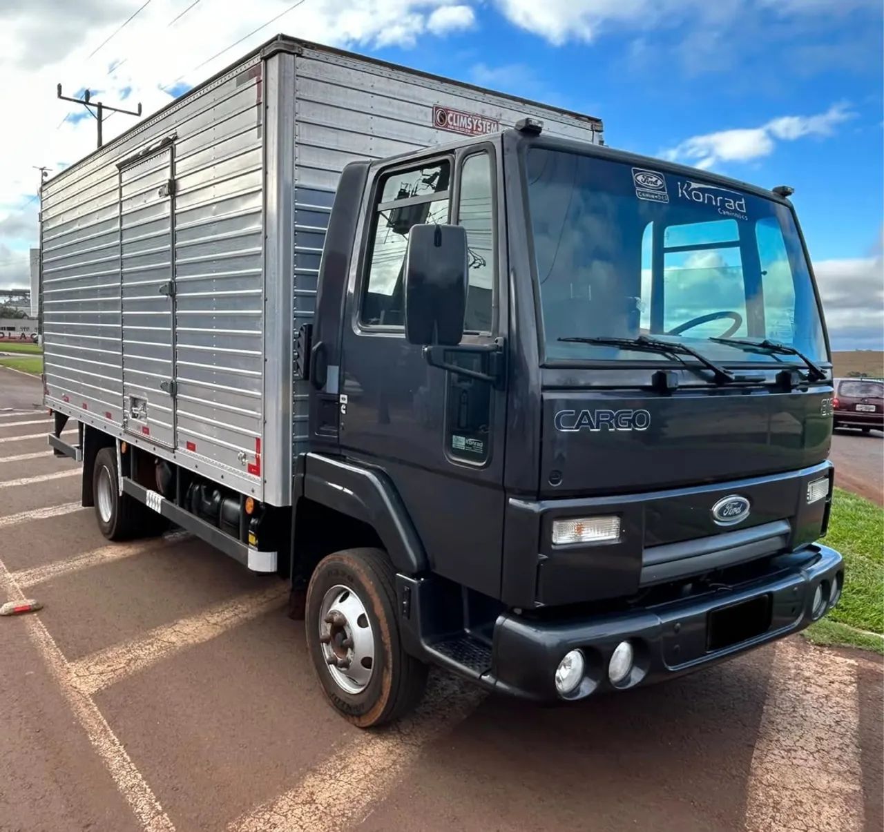 Ford Cargo 816  Baú - Foto 2