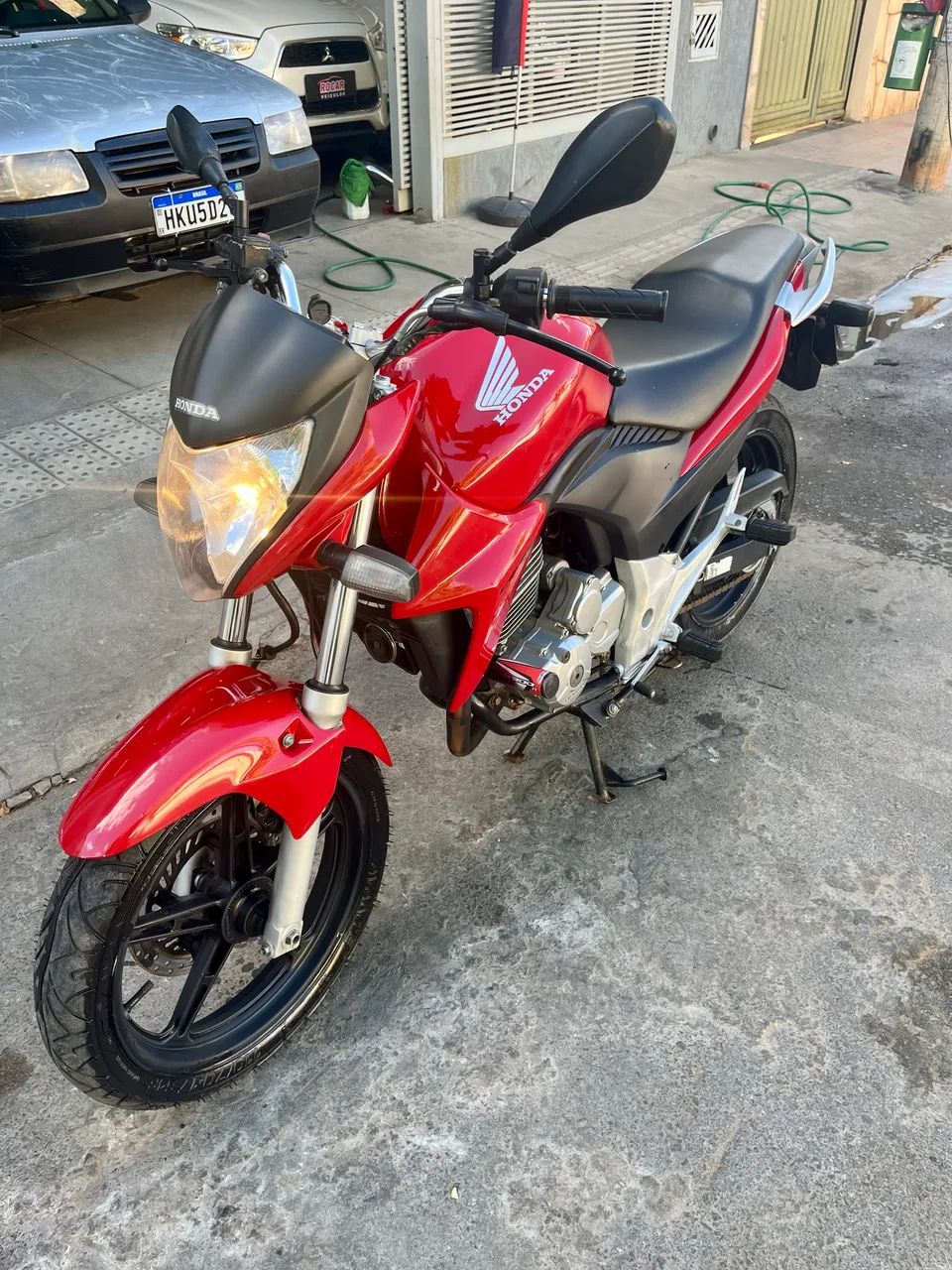 Honda CB 300R Flex 2015 Conservada Pneus novos!! - Foto 6