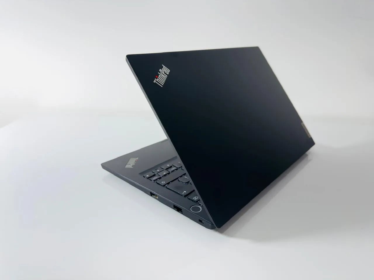 Notebook Lenovo Thinkpad Ryzen  - Foto 4