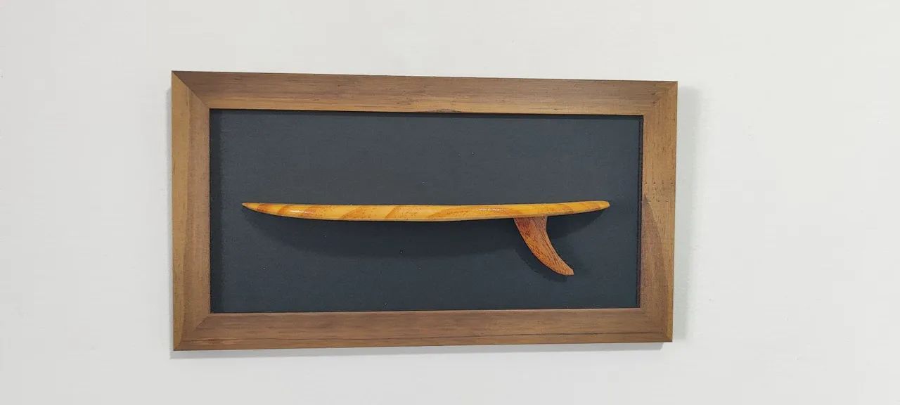 Quadro Decorativo Surfboard. Escolha sua cor e valorize sua casa. 