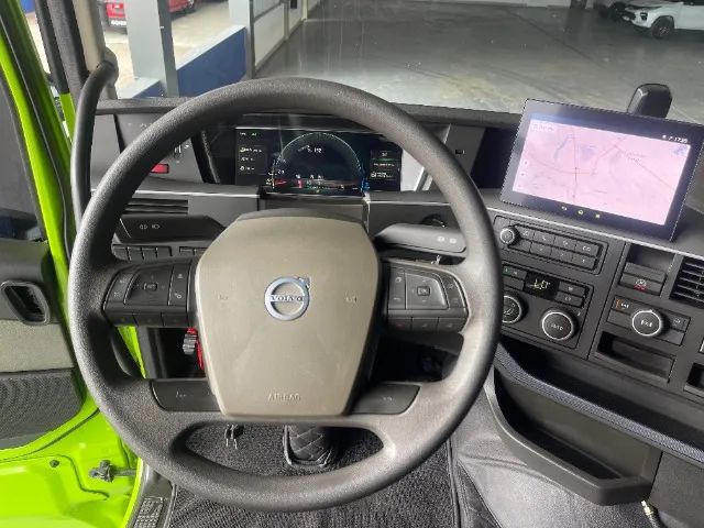 Volvo FH 540 6x4, 2023, Bug Leve, Molas - Foto 11