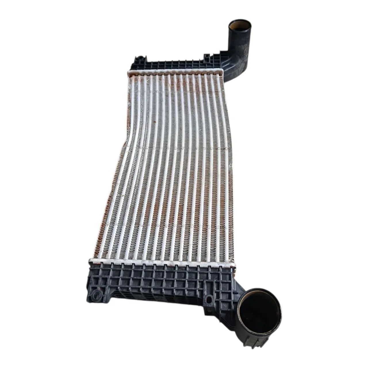 Intercooler cam vw 5150  * avariado - Foto 3