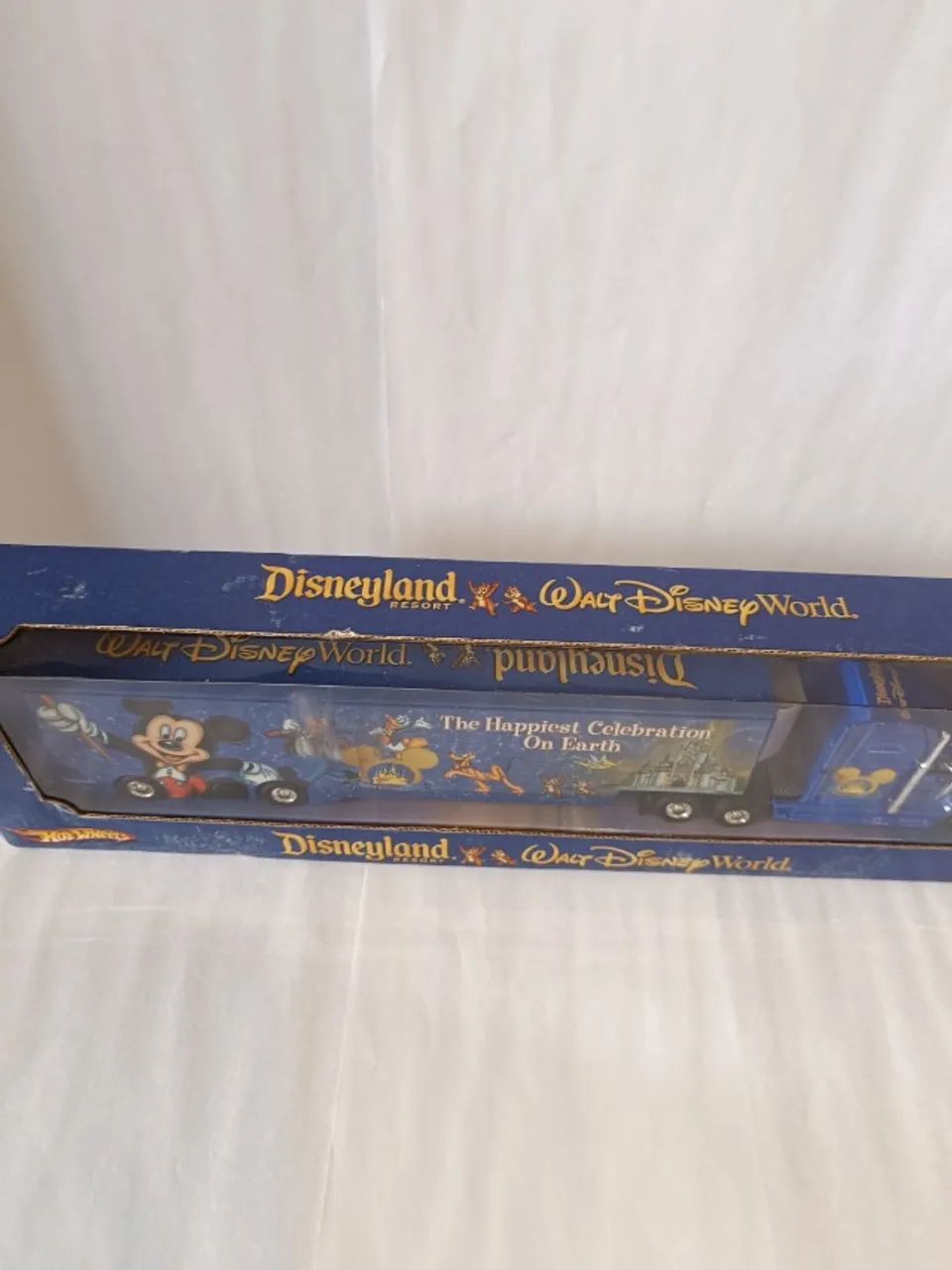 Hot Wheels Walt Disney World Transporter - Foto 4