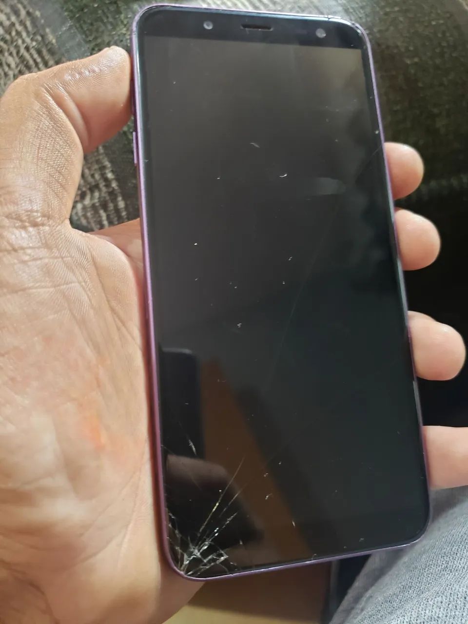 Samsung J6 - Foto 2