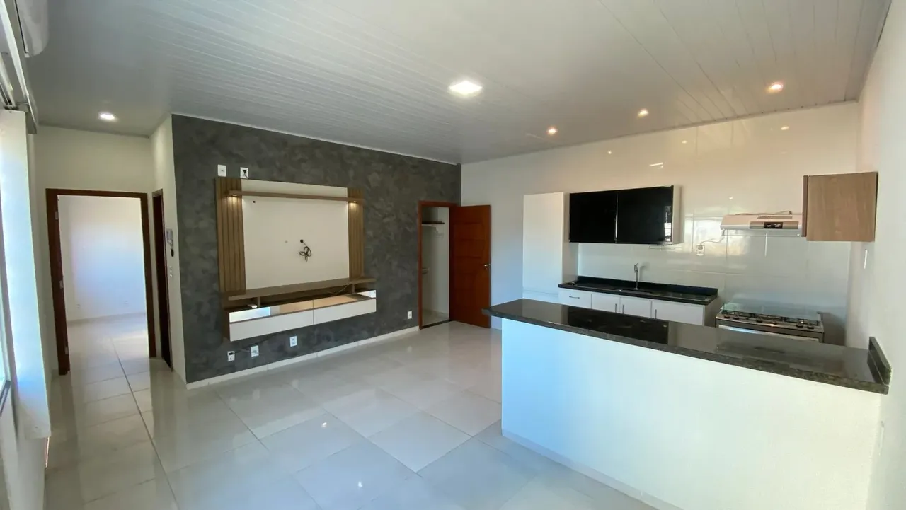Casa bem localizada