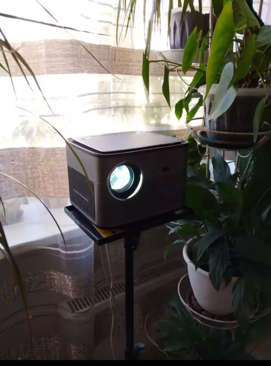 Projetor Progaga PG550W
