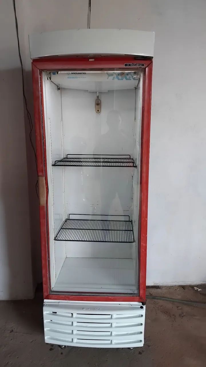 Beverage Display Unit