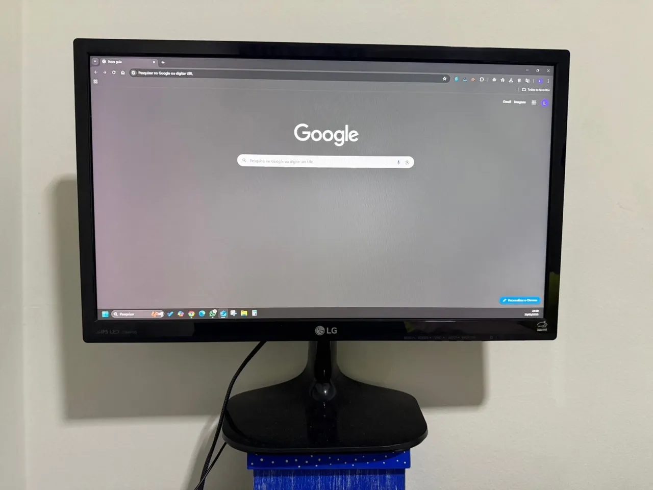 Monitor LG - Tela Impecável e Design Moderno