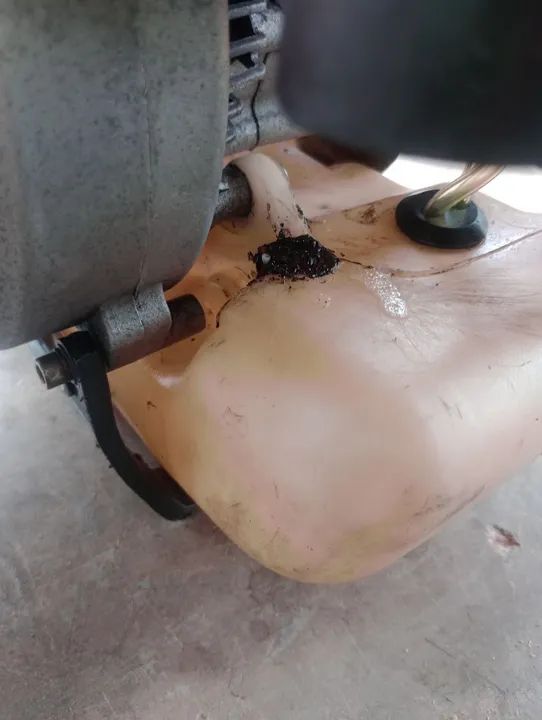 Vendo roçadeira Nagasaki 63cc (favor ler anúncio)  - Foto 6