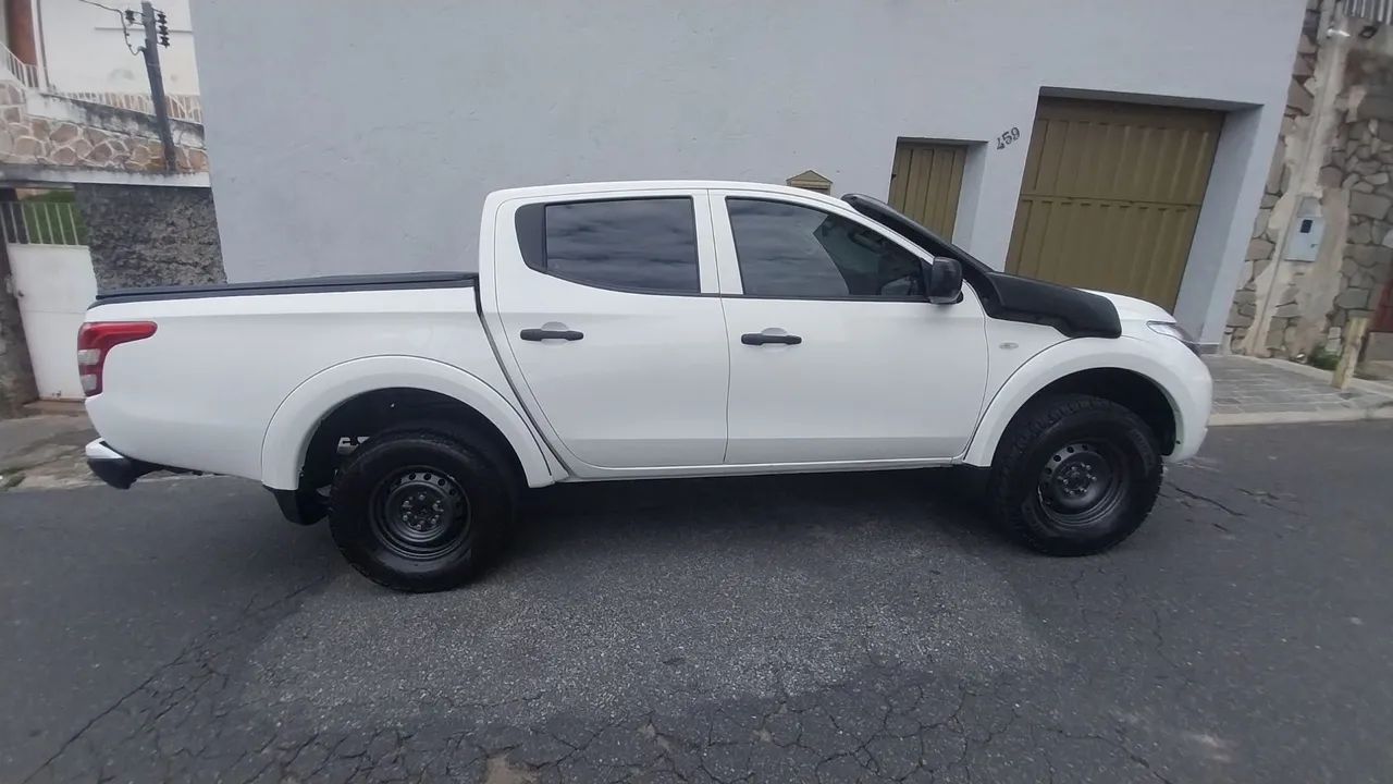 Triton Sport GLS 2022 Automática  - Foto 2