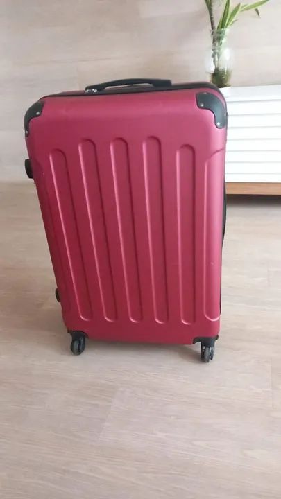 Mala de Viagem Vermelha