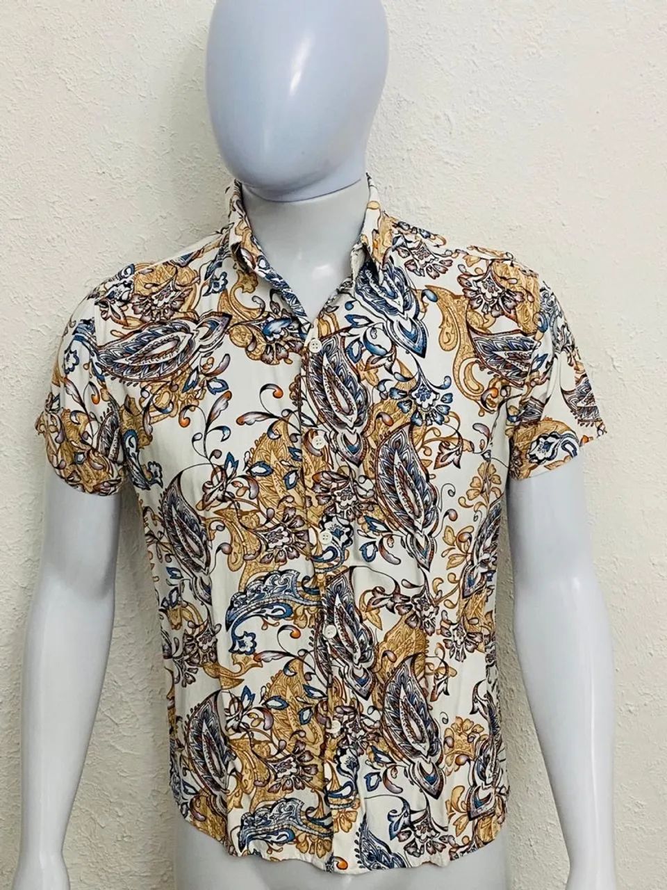 Camisa Casual Viscose Tam. M Estampa Abstrata Ótimo Estado - Foto 4