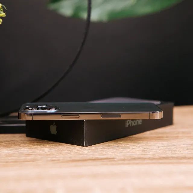 iPhone 13 Pro Max 128Gb Graffite - 6 Meses de Garantia - Loja Física  - Foto 3