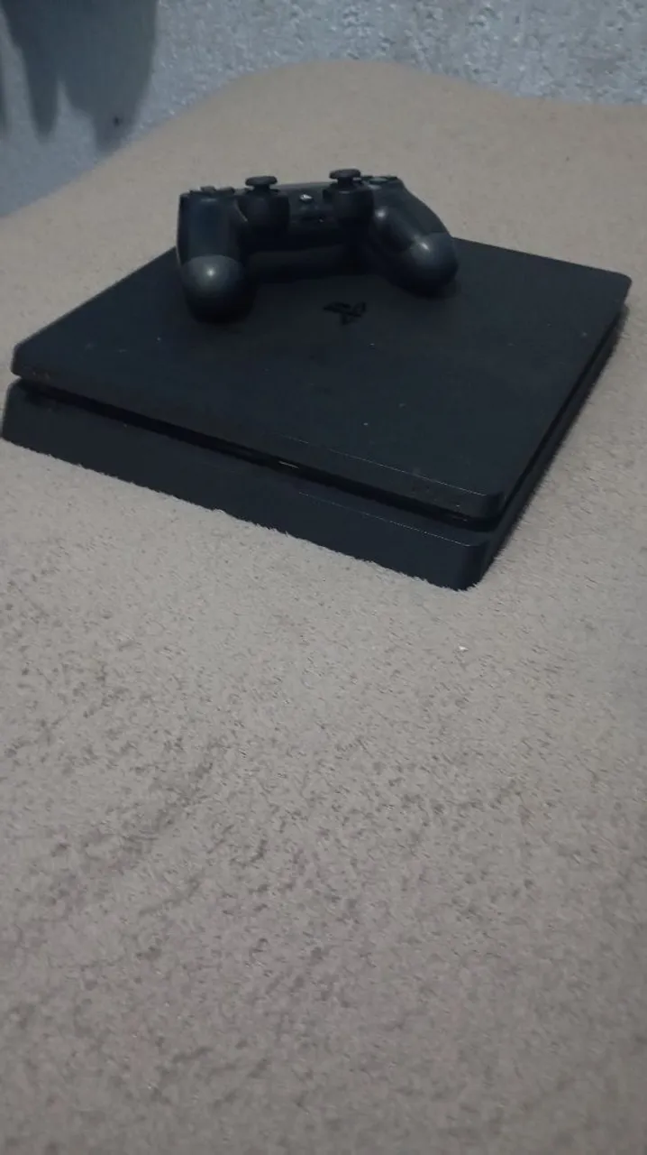 Playstation 4 Slim 1Tb
